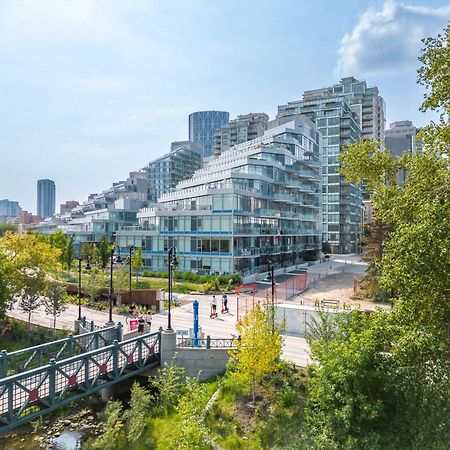 Guest Favorite Riverside Retreat- Walking Trails, Downtown Near Stampede! Free Banff Pass, Wine, Gym, Parking! YYC Exterior foto